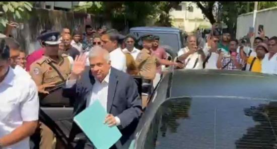 ரணில் விக்ரமசிங்க விசாரணைக்காக நீதிமன்றில் ஆஜர்